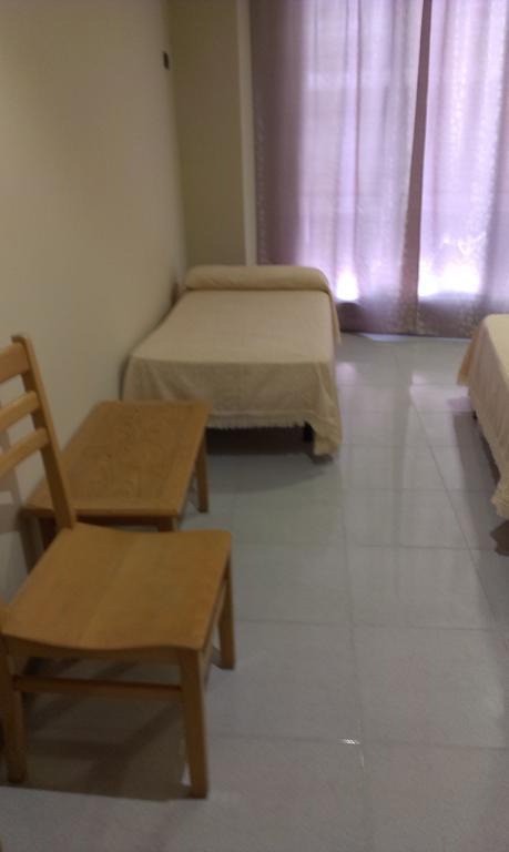 Hostal Bisbal Only Adults No Ac Valencie Pokoj fotografie